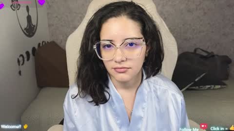 Moon Woman online show from January 2025 03:00:02 AM