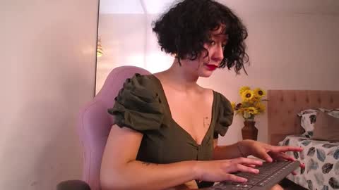 Michelle online show from February 2025 12:54:02 AM