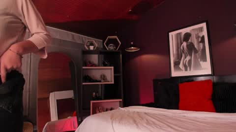 Snapshot of moony_14 chatting on April 2026 12:34:02 PM Michelle online show from April 2026 12:34:02 PM