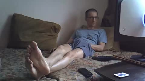 Snapshot of moovurey16 chatting on April 2026 02:33:01 AM Alex online show from April 2026 02:33:01 AM