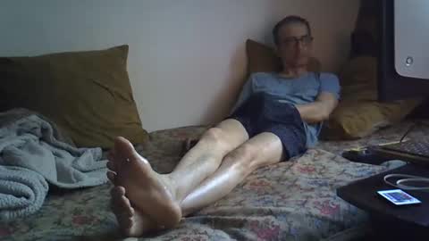 Snapshot of moovurey16 chatting on April 2026 12:57:01 AM Alex online show from April 2026 12:57:01 AM