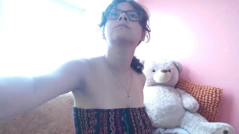 Mora Haze 3 online show from December 2024 02:31:02 PM