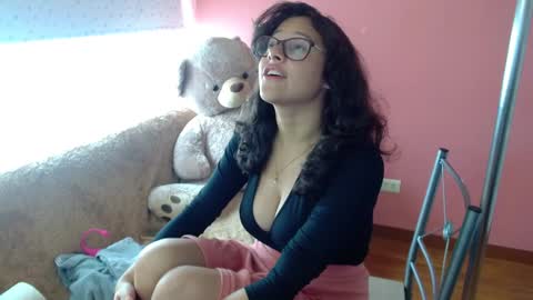 Mora Haze 3 online show from December 2024 07:43:02 PM