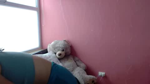 Mora Haze 3 online show from March 2025 06:56:01 PM