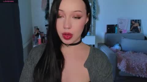 Morana follow my boosty  online show from April 2026 01:56:02 PM