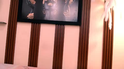 alexia online show from April 2026 06:54:02 PM