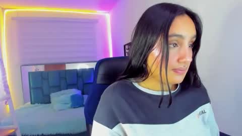 Snapshot of morena_rodriguez_9 chatting on September 2025 03:17:01 AM morena_rodriguez_9 online show from September 2025 03:17:01 AM