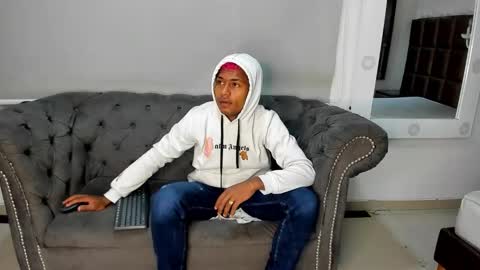 Mmorenito online show from January 2026 06:44:02 PM