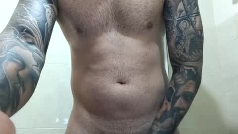 Snapshot of morenoguapo24 chatting on April 2026 08:00:02 PM Cloud Strife online show from April 2026 08:00:02 PM