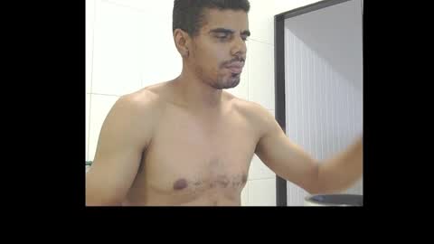 Snapshot of morenokaxu chatting on January 2025 12:31:01 AM morenokaxu online show from January 2025 12:31:01 AM