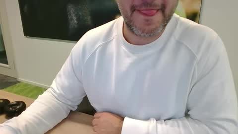 morepassion4u online show from September 2025 01:55:02 PM