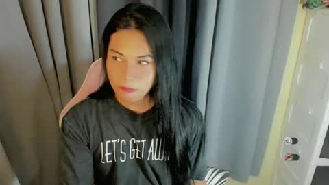 Snapshot of morgan_fuckdoll chatting on May 2026 02:08:01 AM MORGAN online show from May 2026 02:08:01 AM