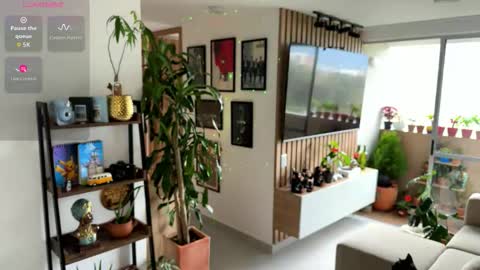 Snapshot of morgan_hiller chatting on March 2026 09:10:02 PM online show from March 2026 09:10:02 PM