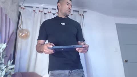 MORGAN AND MEGAN online show from September 2025 11:21:02 AM