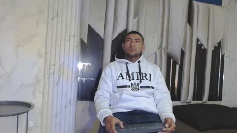 MORGAN AND MEGAN online show from October 2025 11:32:02 AM