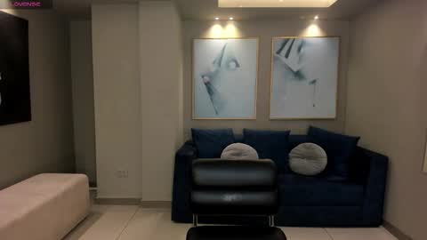 Morgan Hicks online show from November 2025 11:27:02 AM