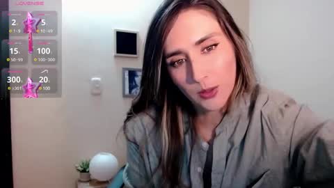 Moriah online show from December 2024 07:18:01 PM