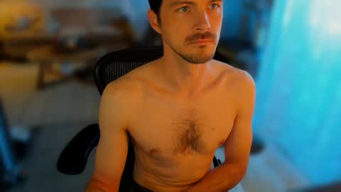 Snapshot of morningwood_8890 chatting on January 2026 08:47:01 PM Dylan online show from January 2026 08:47:01 PM