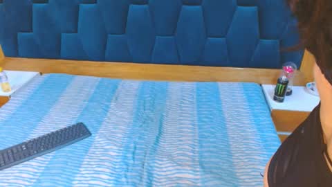 Snapshot of morrigan_luxus chatting on March 2026 07:10:01 PM morrigan_luxus online show from March 2026 07:10:01 PM