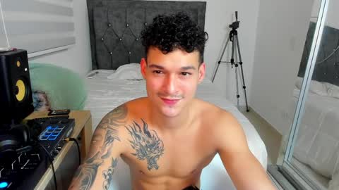 Snapshot of morthy_downey chatting on April 2026 12:00:02 AM Morthy online show from April 2026 12:00:02 AM