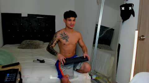 Snapshot of morthy_downey chatting on April 2026 01:42:02 AM Morthy online show from April 2026 01:42:02 AM