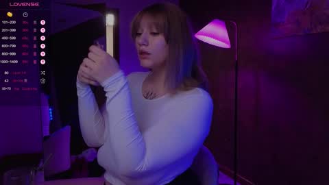 Snapshot of morvelyn chatting on October 2025 05:03:02 PM morvelyn online show from October 2025 05:03:02 PM