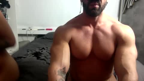 Snapshot of mosh2 chatting on February 2025 02:18:01 AM Kattie Mosh online show from February 2025 02:18:01 AM