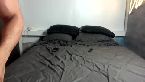 Snapshot of mosh2 chatting on February 2025 11:36:02 PM Kattie Mosh online show from February 2025 11:36:02 PM