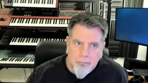 Snapshot of mostly_unbothered chatting on November 2025 12:04:02 PM mostly_unbothered online show from November 2025 12:04:02 PM