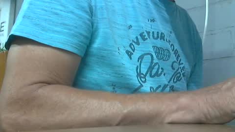 Snapshot of motofann2 chatting on August 2026 09:45:01 AM motofann2 online show from August 2026 09:45:01 AM