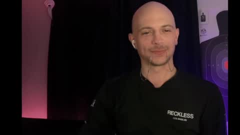 Snapshot of mount_vesuvius chatting on April 2026 01:05:02 PM mount_vesuvius online show from April 2026 01:05:02 PM