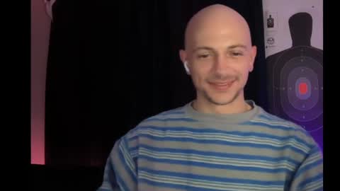 Snapshot of mount_vesuvius chatting on April 2026 03:28:02 PM mount_vesuvius online show from April 2026 03:28:02 PM