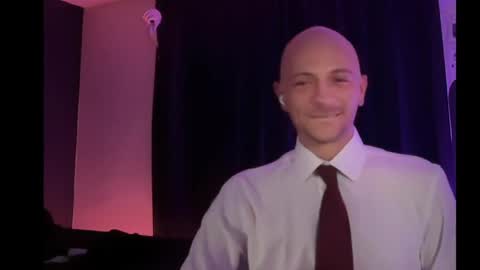 Snapshot of mount_vesuvius chatting on April 2026 07:07:02 PM mount_vesuvius online show from April 2026 07:07:02 PM