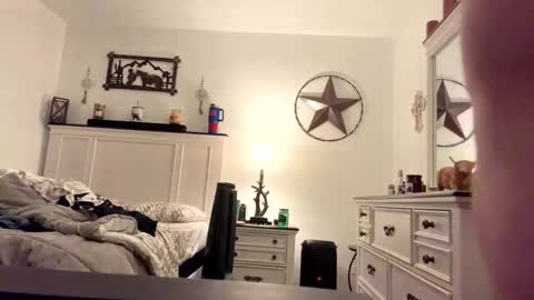 mountainboy06 online show from November 2025 05:51:01 AM