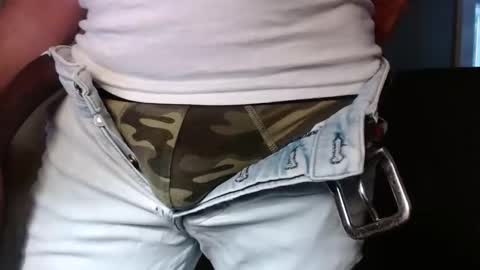 Snapshot of mountainmanny chatting on November 2025 12:16:02 PM Manny online show from November 2025 12:16:02 PM