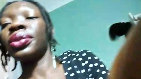 Mouthymiss online show from March 2025 12:41:02 PM