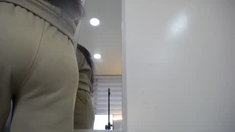 Snapshot of moxa_hot chatting on January 2025 02:14:01 PM moxa hot online show from January 2025 02:14:01 PM