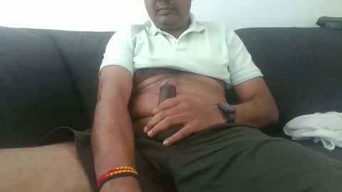 Snapshot of mpterm chatting on October 2025 01:51:02 PM Rahul Nair online show from October 2025 01:51:02 PM