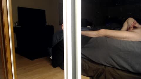 Snapshot of mr4269 chatting on January 2025 05:27:01 AM mr4269 online show from January 2025 05:27:01 AM