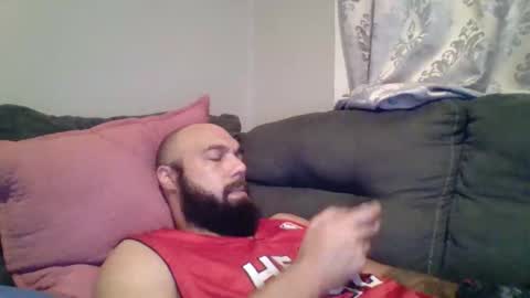 Mr8 online show from November 2025 10:32:02 PM