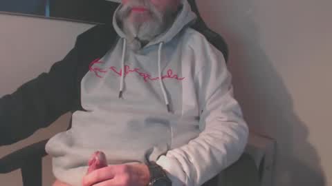 Snapshot of mr_boombastic2021 chatting on January 2025 11:43:02 AM mr_boombastic2021 online show from January 2025 11:43:02 AM