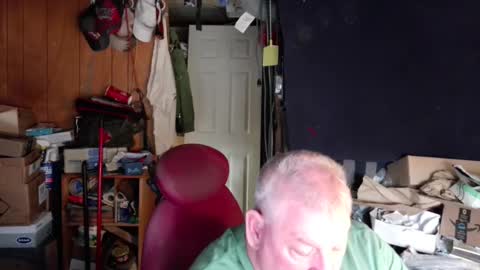 mr_canoe_licker_69 online show from December 2024 02:39:02 PM