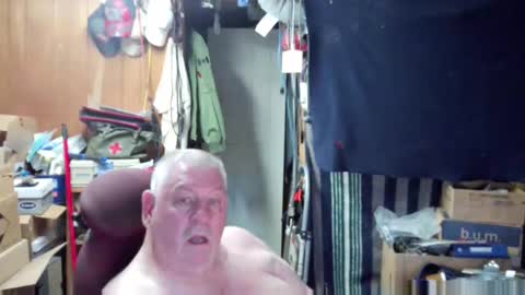 mr_canoe_licker_69 online show from December 2024 08:29:01 PM