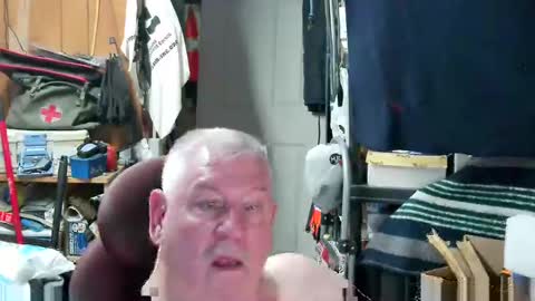 mr_canoe_licker_69 online show from January 2025 07:53:01 PM