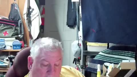 mr_canoe_licker_69 online show from January 2025 03:22:02 PM