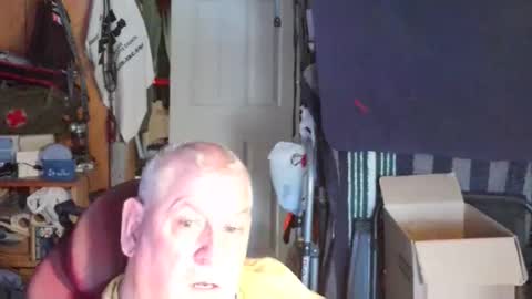mr_canoe_licker_69 online show from February 2025 08:21:01 PM