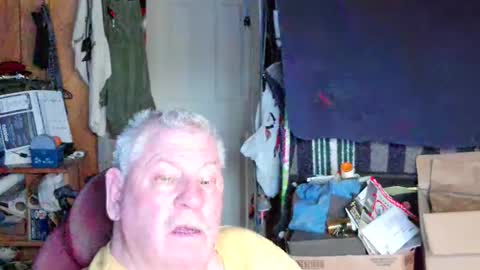 mr_canoe_licker_69 online show from March 2025 06:29:01 PM