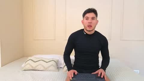 Snapshot of mr_danni_ chatting on October 2025 06:53:01 PM Danny Aleja online show from October 2025 06:53:01 PM