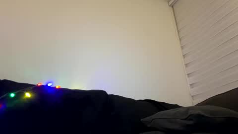 James online show from December 2024 11:23:02 PM