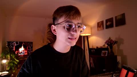 Mr Evans online show from October 2025 04:39:02 PM